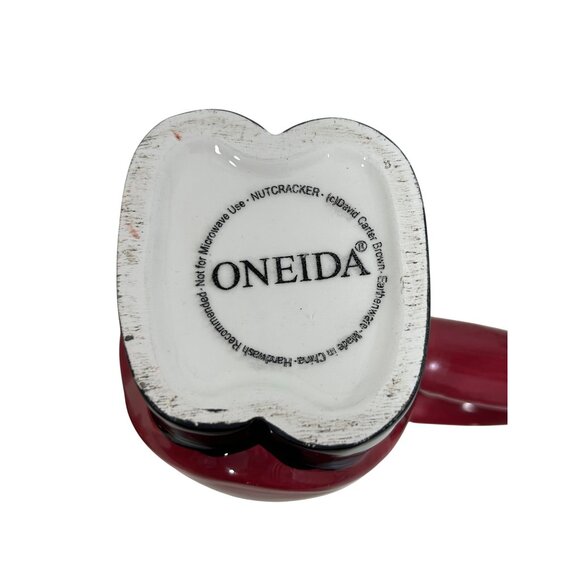 Oneida Sakura Christmas Lidded Nutcracker Mug David Carter Brown Earthenware - Picture 6 of 11